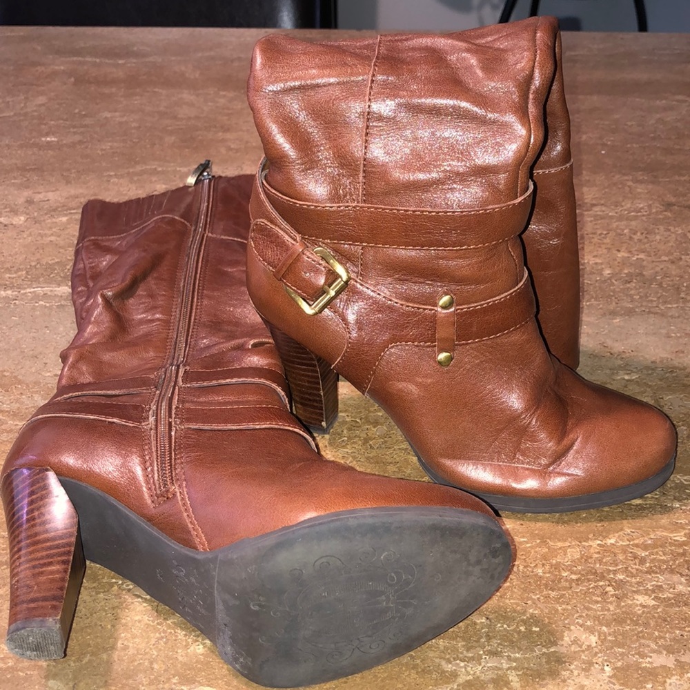 Guess Boots - Picture 2 of 6
